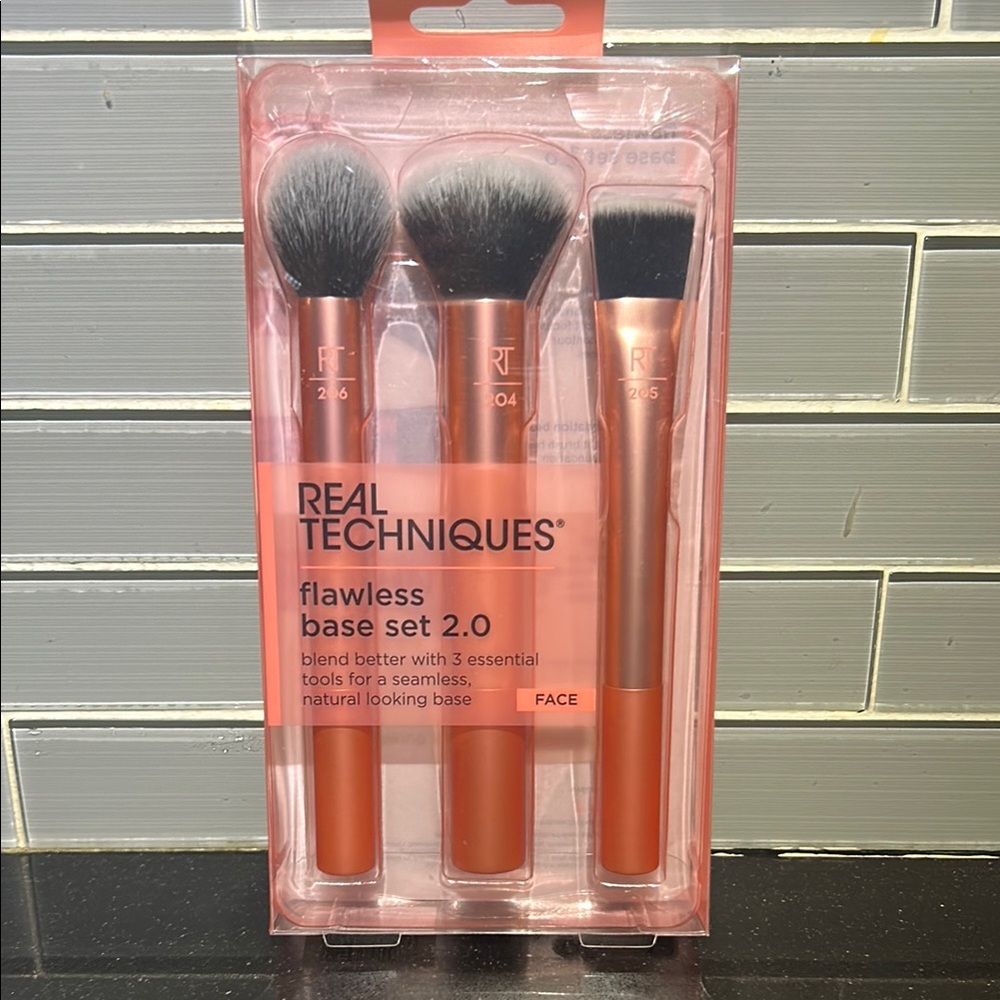 Real Techniques Flawless Base Face Brushes Set of 3 NIB